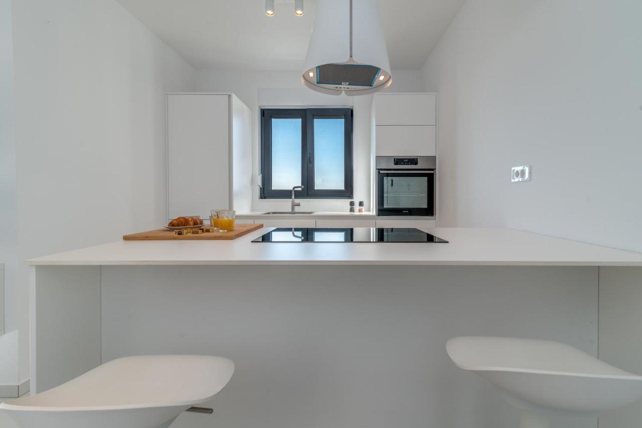 Lavender Tree - Luxury Apartments トロギール エクステリア 写真