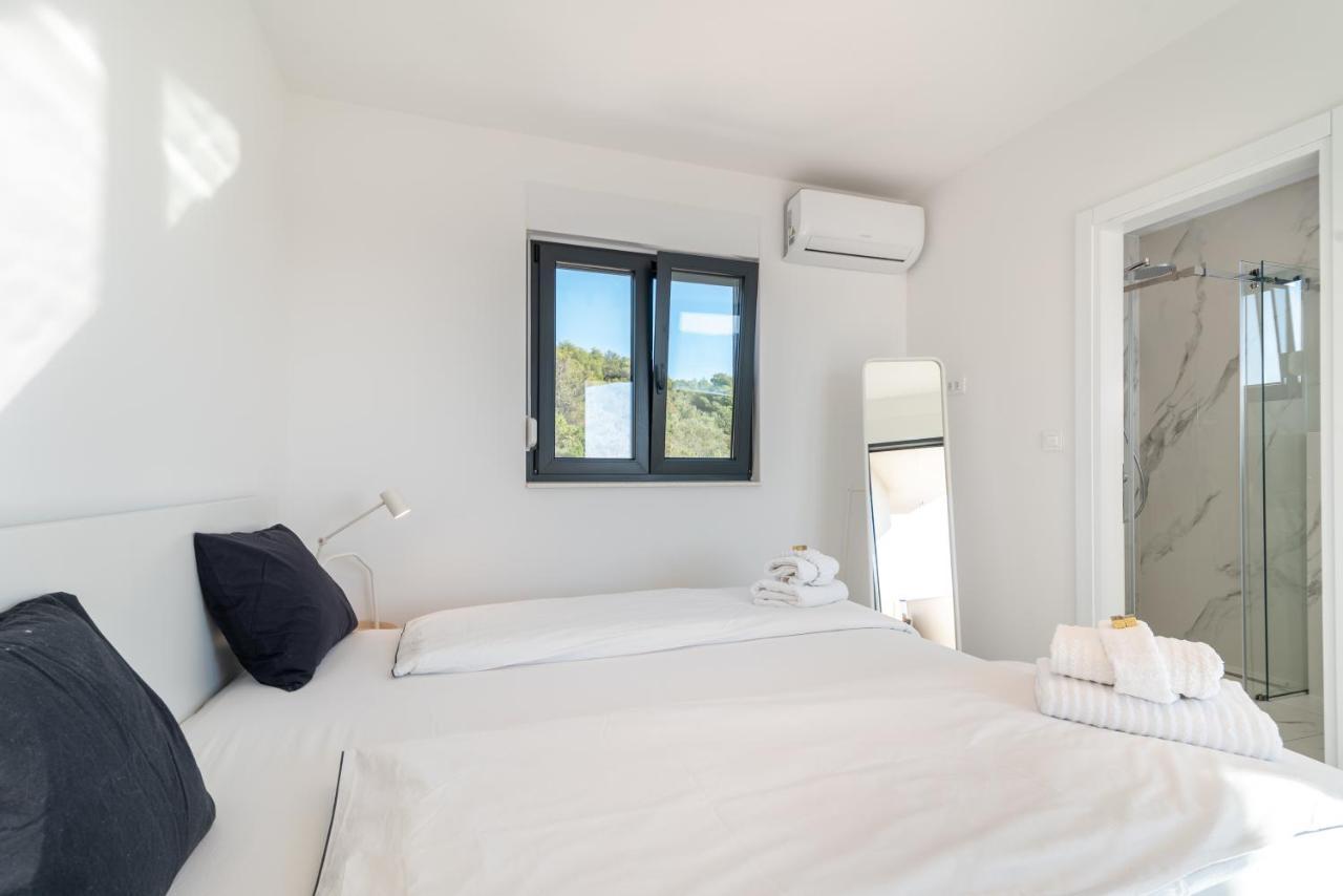 Lavender Tree - Luxury Apartments トロギール エクステリア 写真